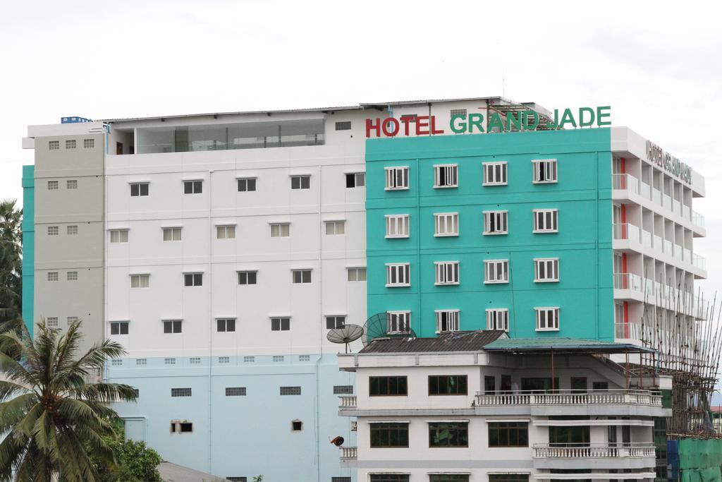 Grand Jade Hostel Mergui Exterior foto